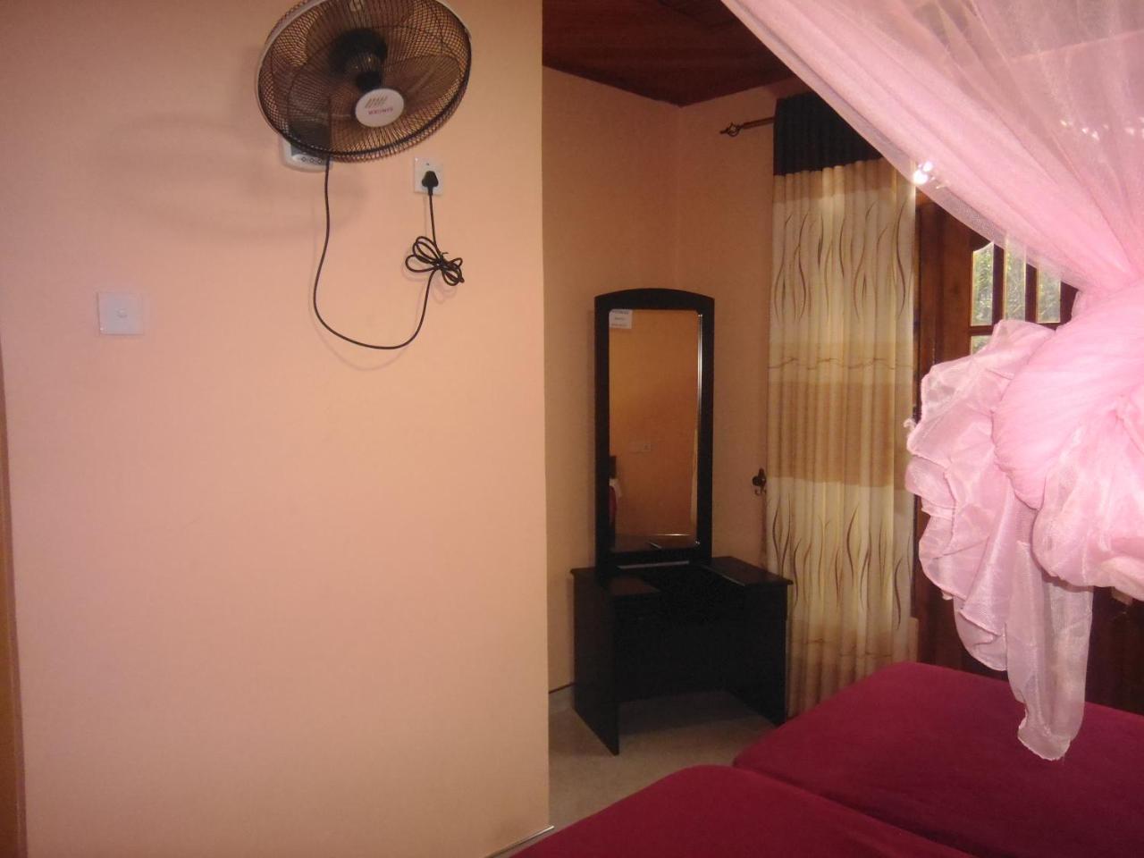 Jasmine Garden Inn Ела Екстериор снимка