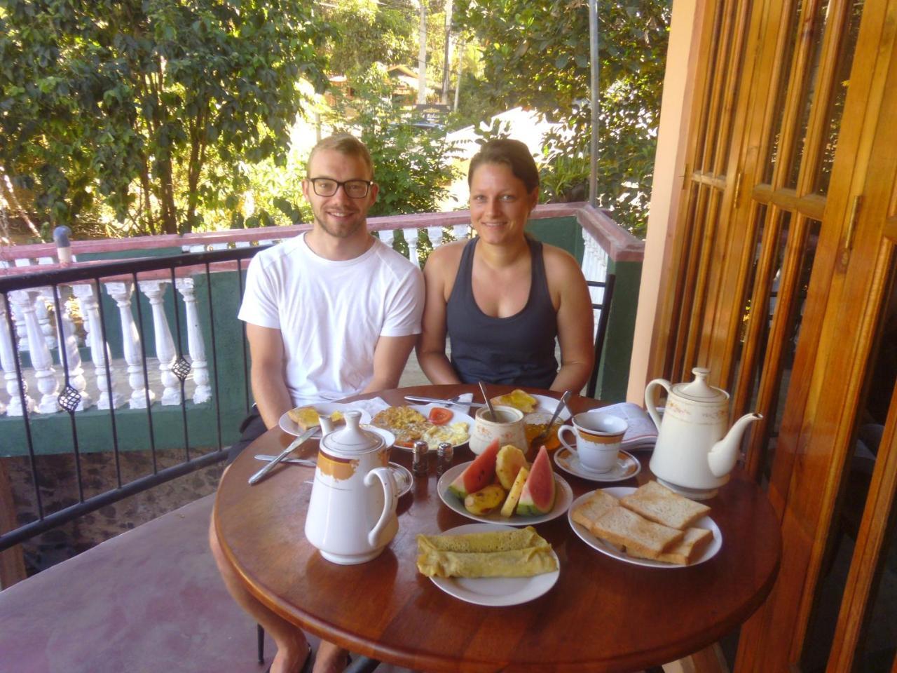 Jasmine Garden Inn Ела Екстериор снимка